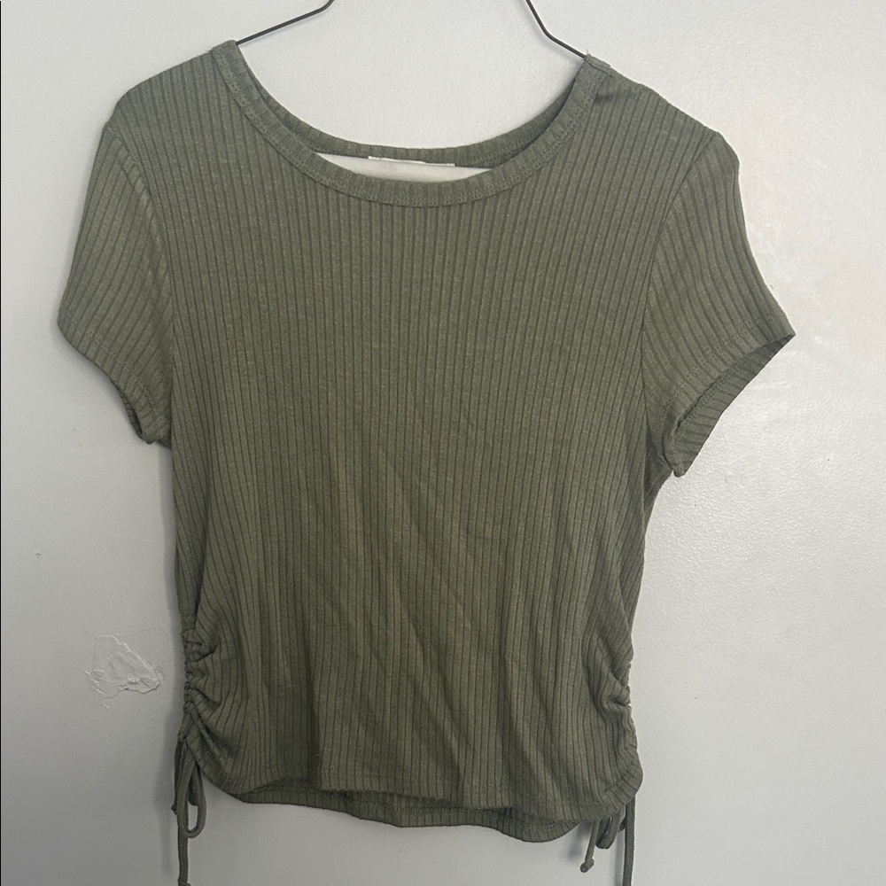 Olive green/Sage Ribbed Short Sleeve Top